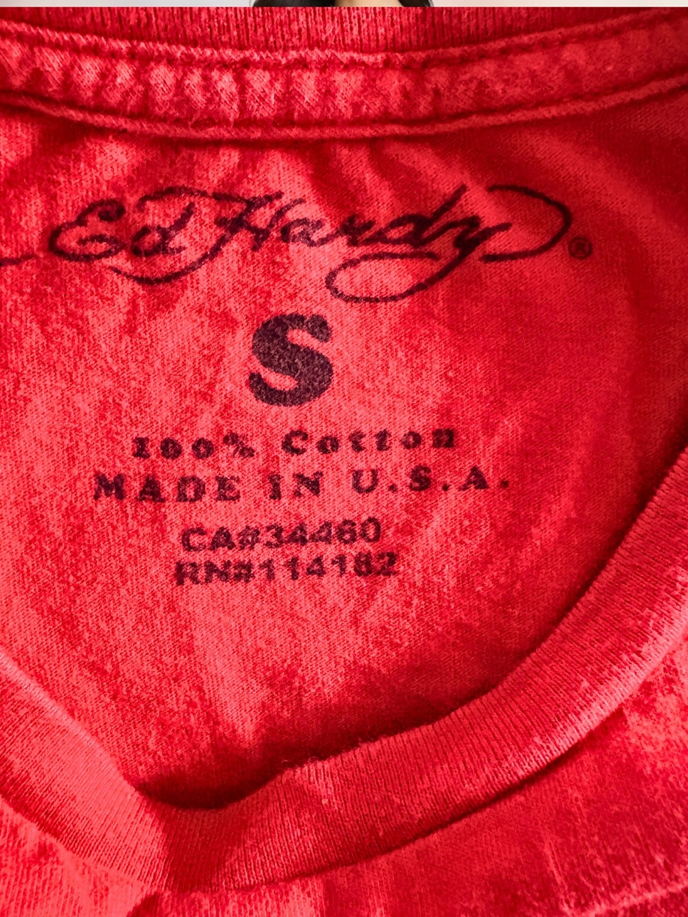 ED HARDY Y2K BABY TEE RARE Red Tattoo T Shirt Graphic Christian Audigier SZ S - Picture 9 of 12